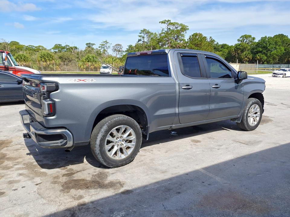 52557516 :رقم المزاد ، 1GCRYDED0LZ136308 vin ، 2020 Chevrolet Silverado مزاد بيع