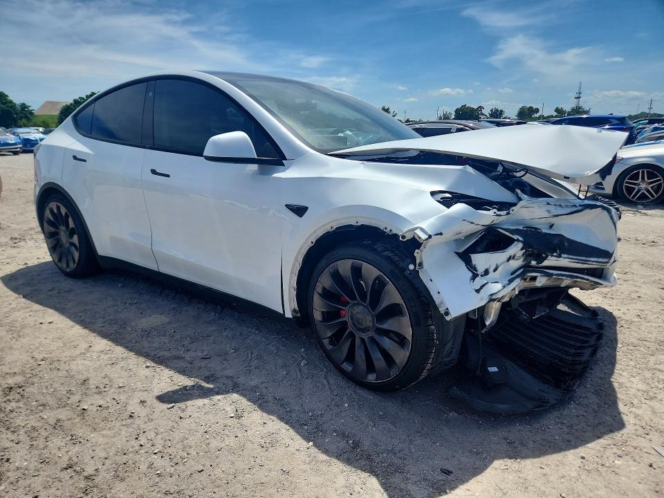 Продажа на аукционе авто 2022 Tesla Model Y, vin: 7SAYGDEF9NF361256, номер лота: 52526786