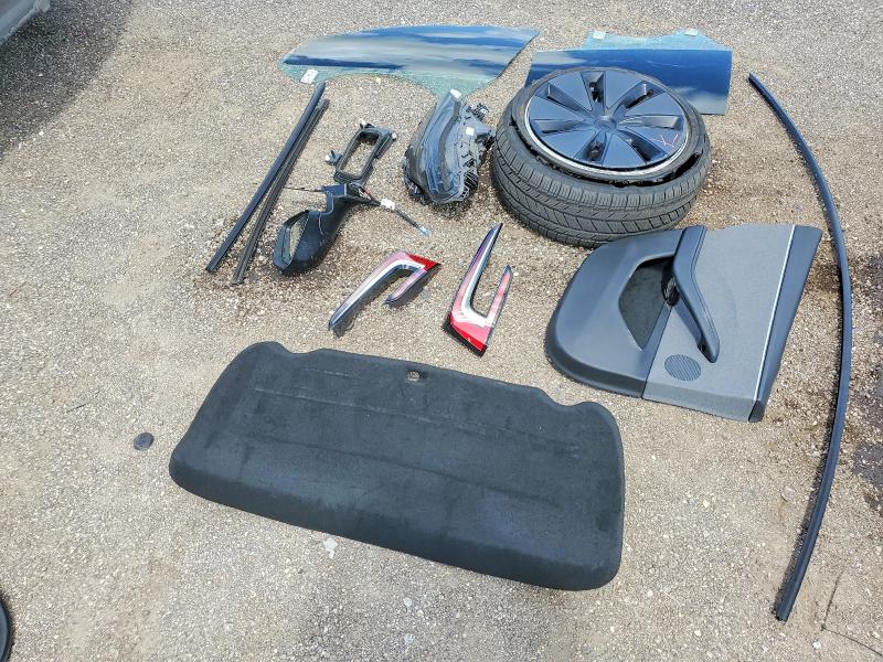 Продажа на аукционе авто 2024 Tesla Model 3, vin: 5YJ3E1EA7RF765601, номер лота: 54582926