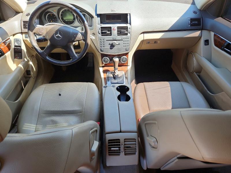 2011 Mercedes-benz C მანქანა იყიდება აუქციონზე, vin: WDDGF8BB8BR141705, აუქციონის ნომერი: 51446786
