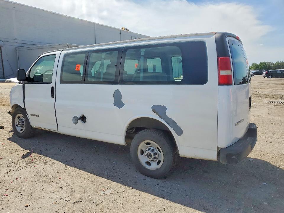 52354726 :رقم المزاد ، 1GJGG25V161219359 vin ، 2006 Gmc Savana مزاد بيع