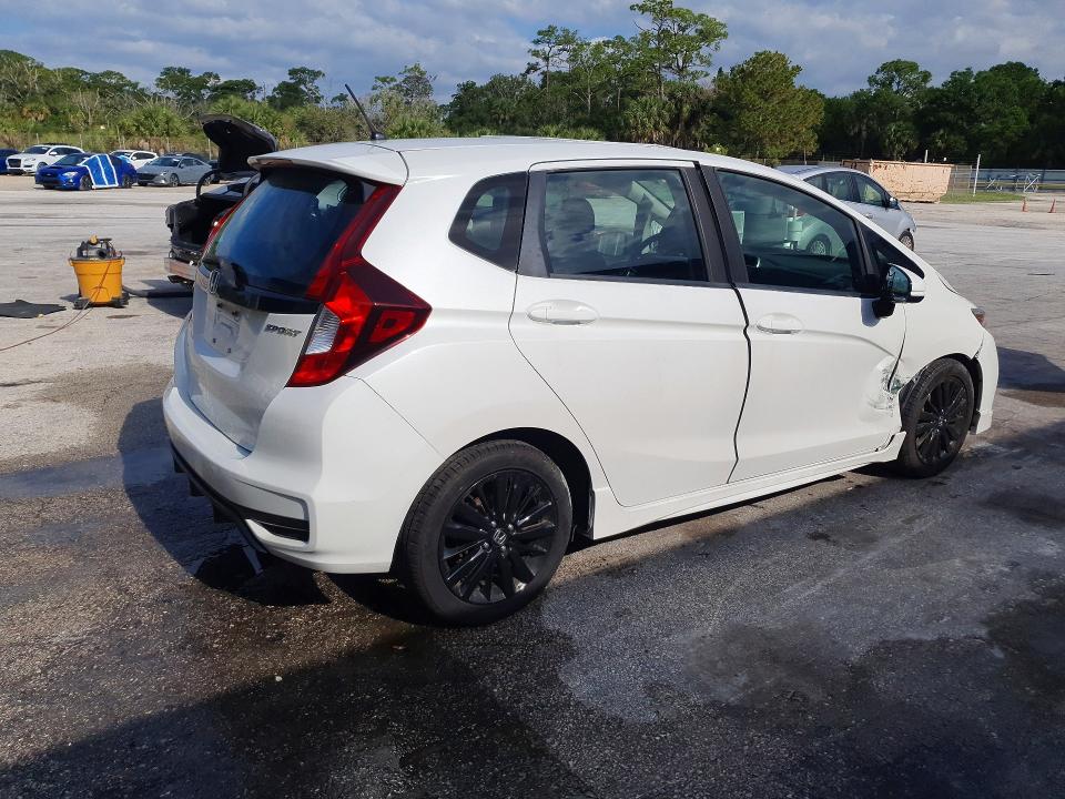 Продажа на аукционе авто 2018 Honda Fit, vin: 3HGGK5G60JM706790, номер лота: 53577426