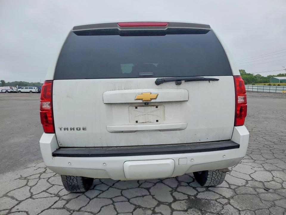 2013 Chevrolet Tahoe მანქანა იყიდება აუქციონზე, vin: 1GNSKBE02DR203732, აუქციონის ნომერი: 52251686