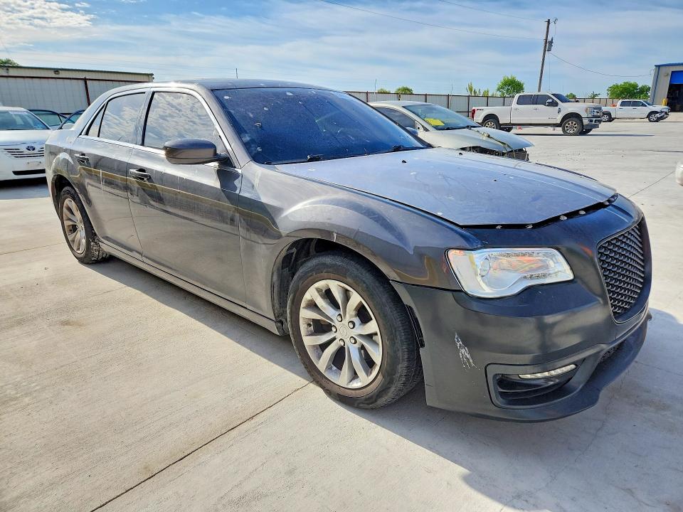 2016 Chrysler 300 მანქანა იყიდება აუქციონზე, vin: 2C3CCAAG8GH142001, აუქციონის ნომერი: 52848796