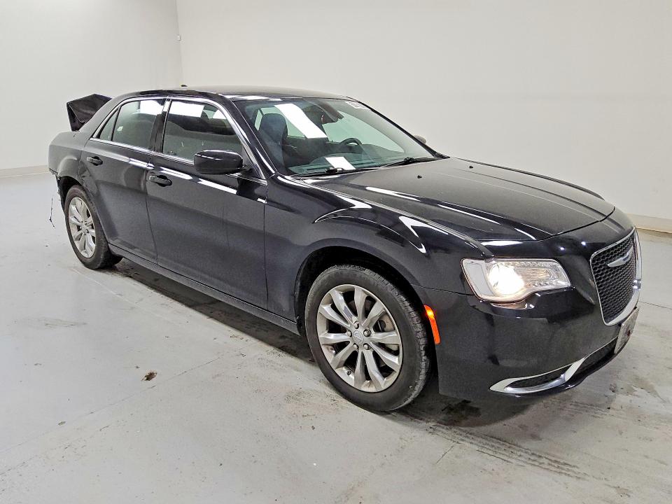 51106716 :رقم المزاد ، 2C3CCARG0NH205531 vin ، 2022 Chrysler 300 مزاد بيع