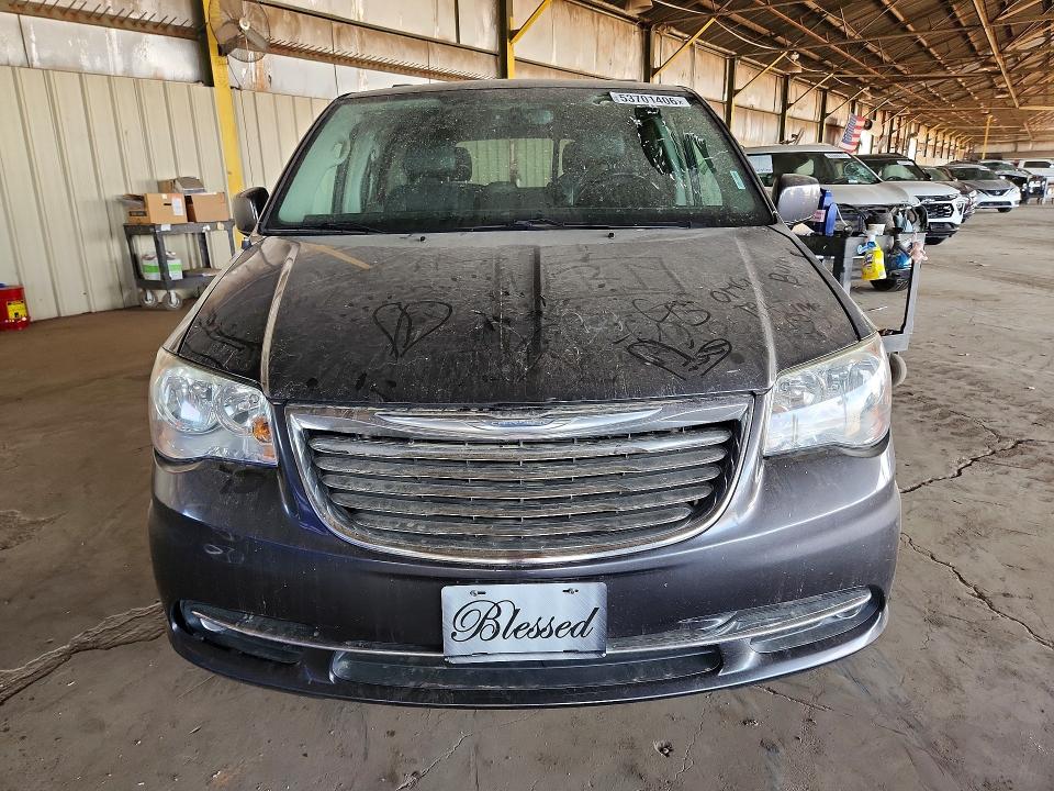 53701406 :رقم المزاد ، 2C4RC1BG4GR302048 vin ، 2016 Chrysler Town & Country مزاد بيع