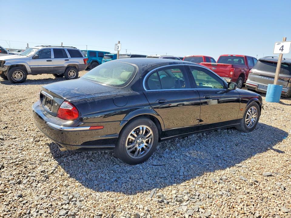 Продажа на аукционе авто 2003 Jaguar S-type, vin: SAJEA01U33HM85679, номер лота: 52929296