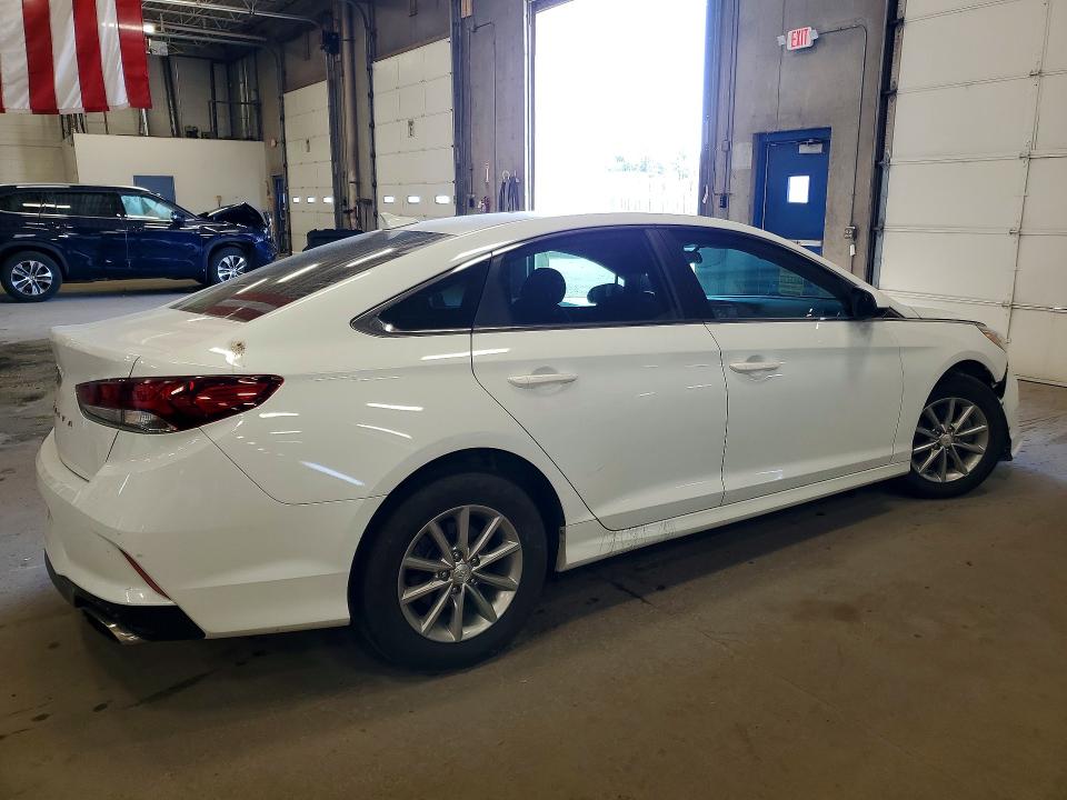 53272186 :رقم المزاد ، 5NPE24AF5KH759596 vin ، 2019 Hyundai Sonata مزاد بيع