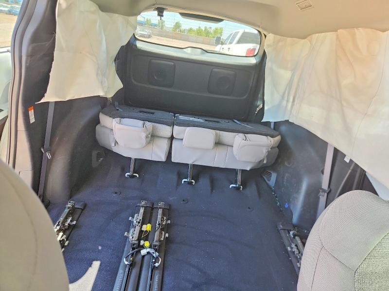 54428066 :رقم المزاد ، 5TDBRKEC7SS287589 vin ، 2025 Toyota Sienna مزاد بيع