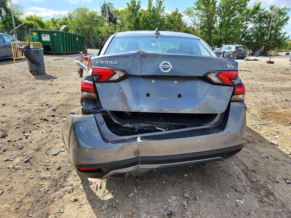 52324276 :رقم المزاد ، 3N1CN8EV6NL864906 vin ، 2022 Nissan Versa مزاد بيع