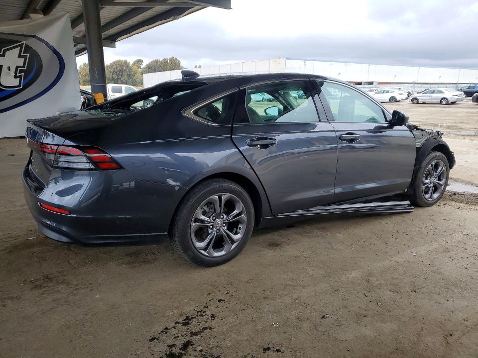 55070836 :رقم المزاد ، 1HGCY1F3XPA034563 vin ، 2023 Honda Accord مزاد بيع