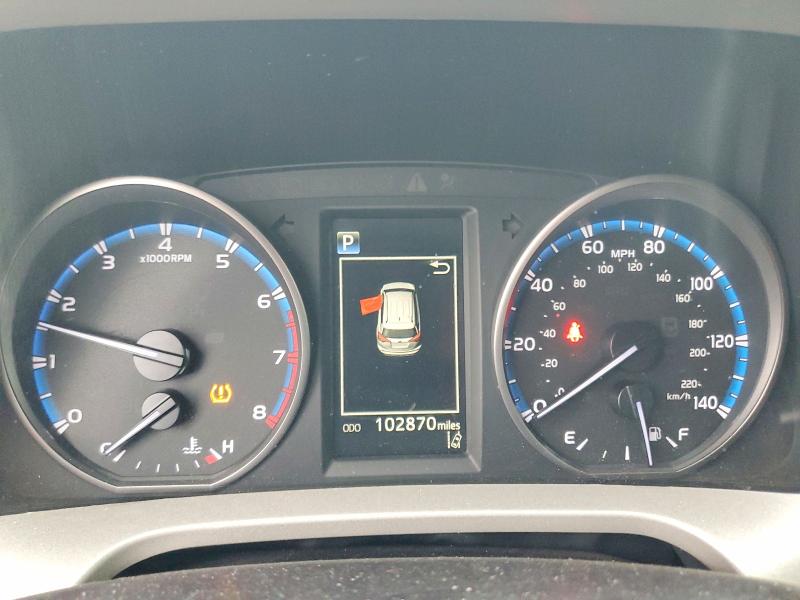 52894766 :رقم المزاد ، 2T3ZFREV2JW464404 vin ، 2018 Toyota Rav4 مزاد بيع