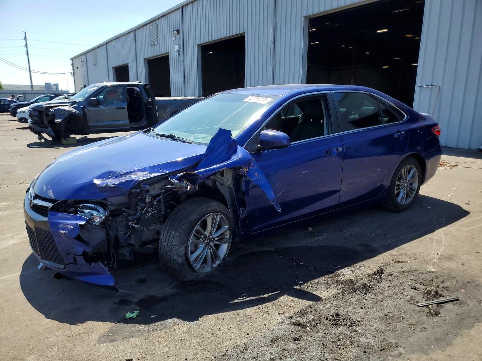 2016 Toyota Camry მანქანა იყიდება აუქციონზე, vin: 4T1BF1FK8GU594440, აუქციონის ნომერი: 52169246