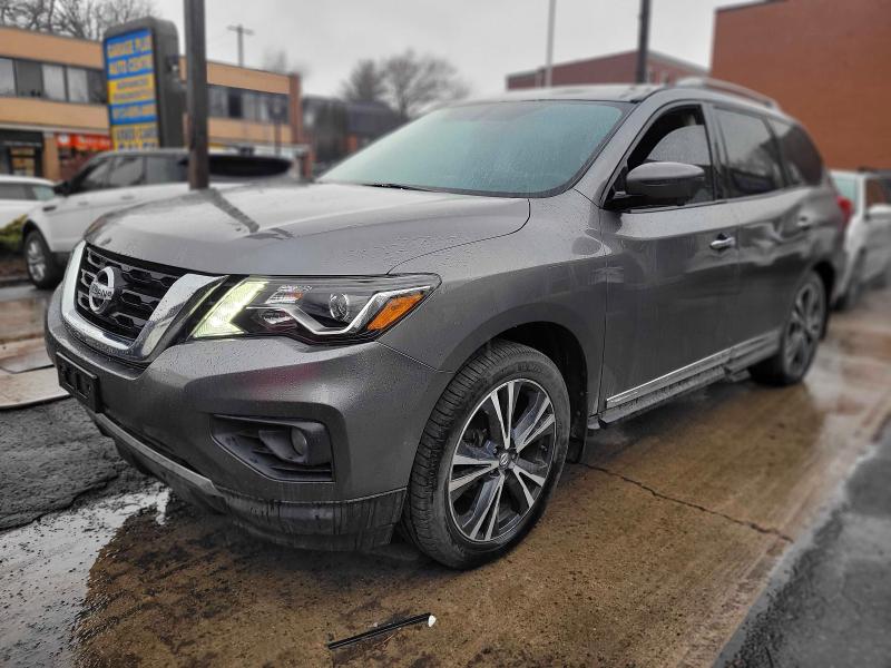 54293076 :رقم المزاد ، 5N1DR2MM7JC617973 vin ، 2018 Nissan Pathfinder مزاد بيع