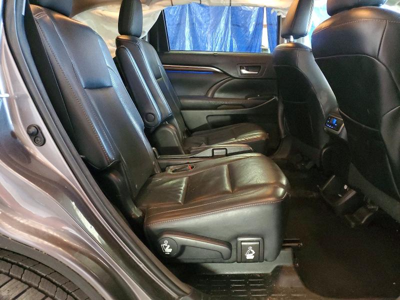 Продажа на аукционе авто 2016 Toyota Highlander, vin: 5TDDKRFH5GS273360, номер лота: 52375326
