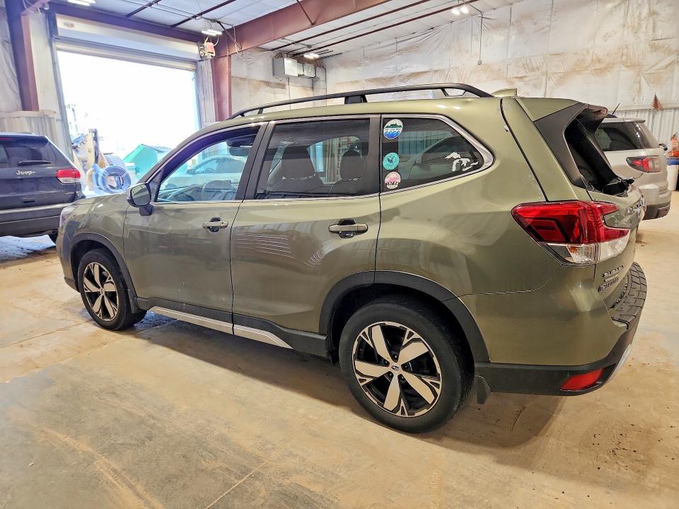 Продажа на аукционе авто 2020 Subaru Forester, vin: JF2SKAXC0LH443877, номер лота: 52420406