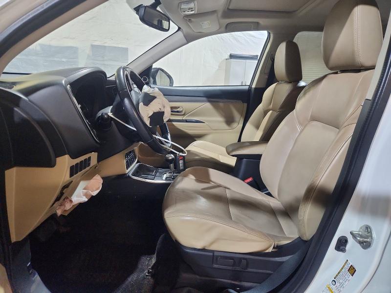 2019 Mitsubishi Outlander მანქანა იყიდება აუქციონზე, vin: JA4AZ3A33KZ005822, აუქციონის ნომერი: 55066756