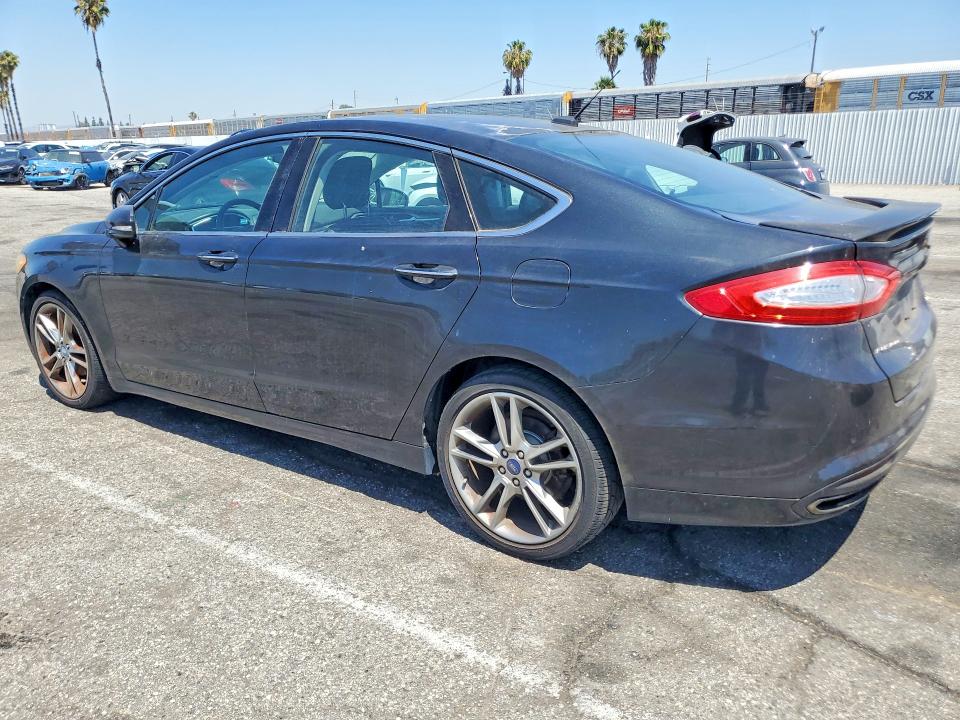 2013 Ford Fusion Energi Titani მანქანა იყიდება აუქციონზე, vin: 3FA6P0K91DR216033, აუქციონის ნომერი: 51921216
