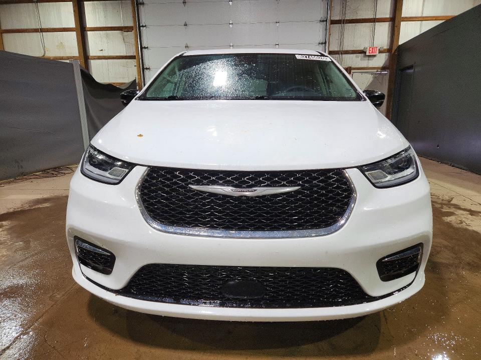 Продажа на аукционе авто 2024 Chrysler Pacifica, vin: 2C4RC1BG0RR182252, номер лота: 52745026