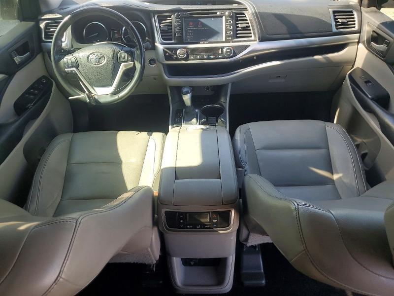53121766 :رقم المزاد ، 5TDJKRFHXFS154026 vin ، 2015 Toyota Highlander مزاد بيع