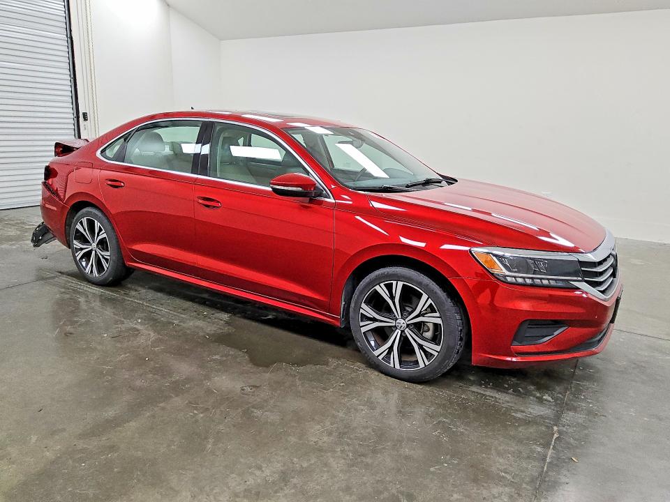 54115156 :رقم المزاد ، 1VWSA7A32MC018802 vin ، 2021 Volkswagen Passat مزاد بيع
