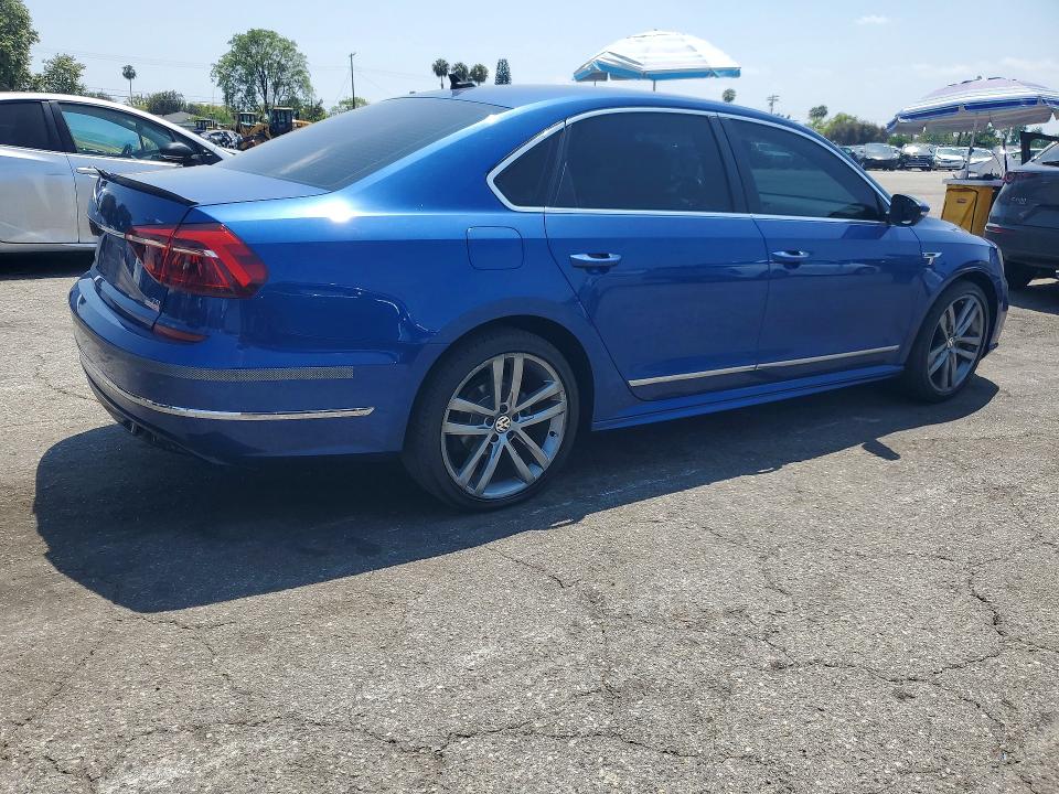 53948426 :رقم المزاد ، 1VWDT7A31HC049547 vin ، 2017 Volkswagen Passat مزاد بيع