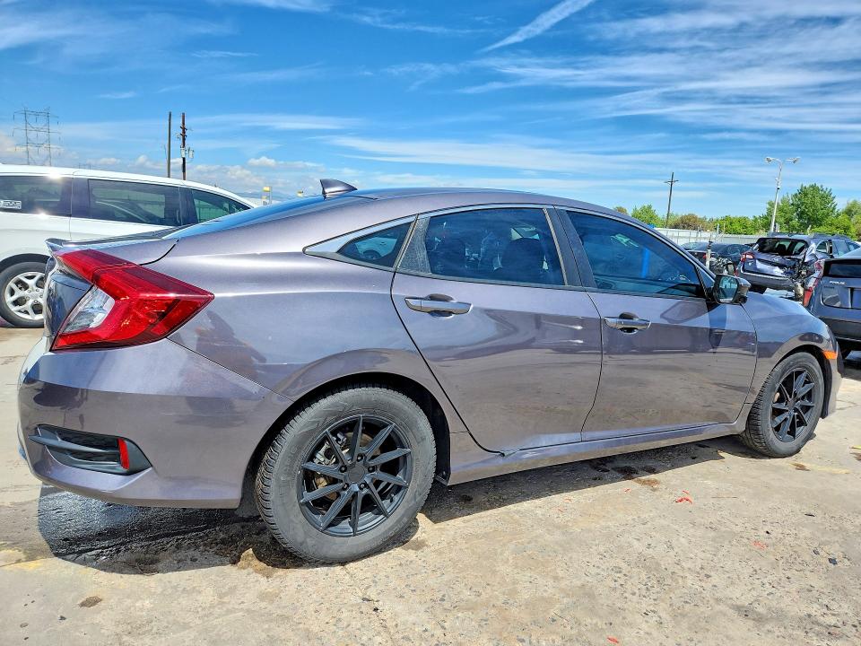 Продажа на аукционе авто 2021 Honda Civic, vin: 19XFC1F33ME005327, номер лота: 54682716