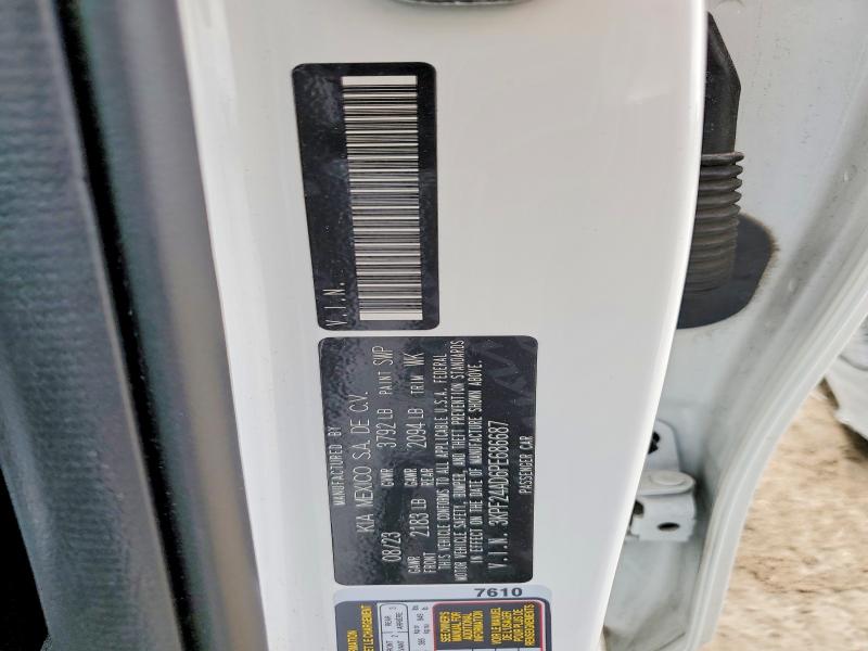 54520346 :رقم المزاد ، 3KPF24AD6PE686687 vin ، 2023 Kia Forte مزاد بيع