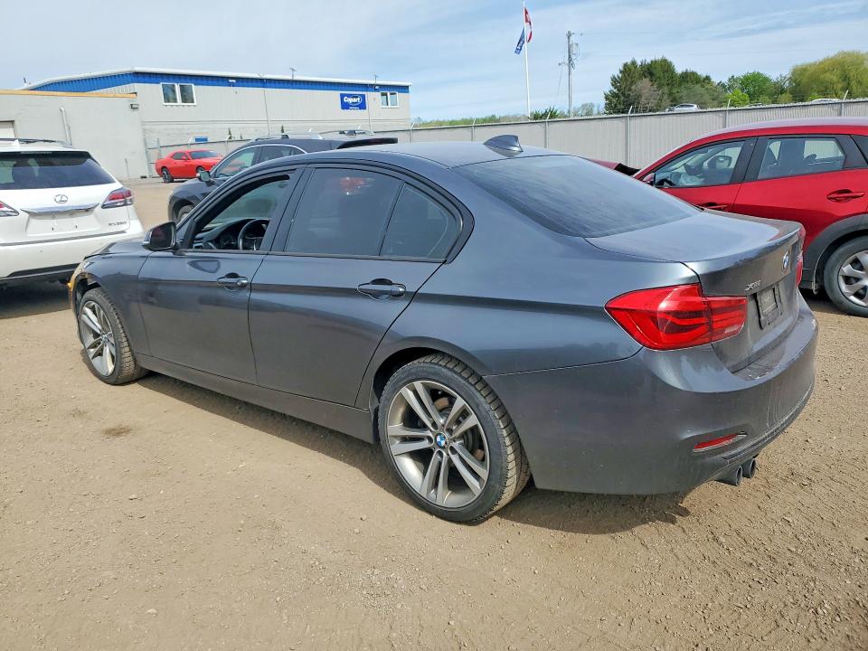 54671956 :رقم المزاد ، WBA8D9C58JEM31819 vin ، 2018 Bmw 330 مزاد بيع