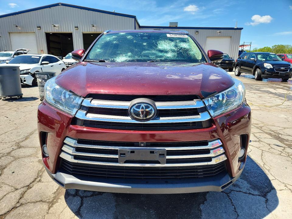 51983866 :رقم المزاد ، 5TDDZRFH7JS809888 vin ، 2018 Toyota Highlander مزاد بيع