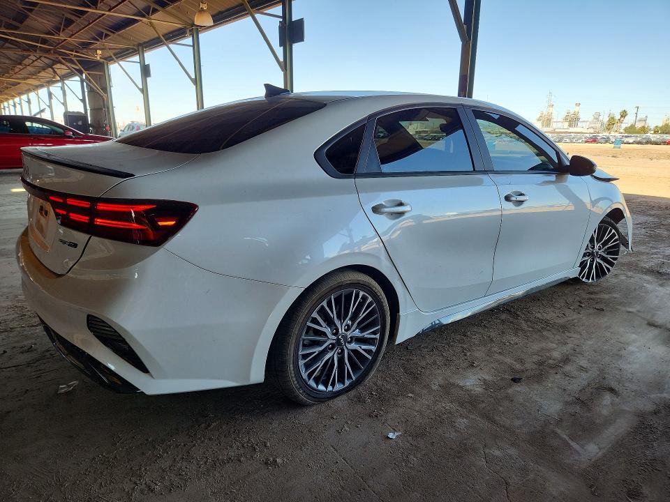 Продажа на аукционе авто 2023 Kia Forte, vin: 3KPF54AD9PE570892, номер лота: 52507956
