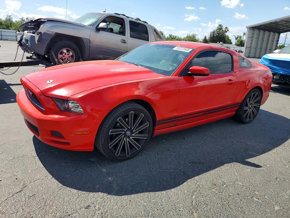 55222666 :رقم المزاد ، 1ZVBP8AM0D5242118 vin ، 2013 Ford Mustang مزاد بيع