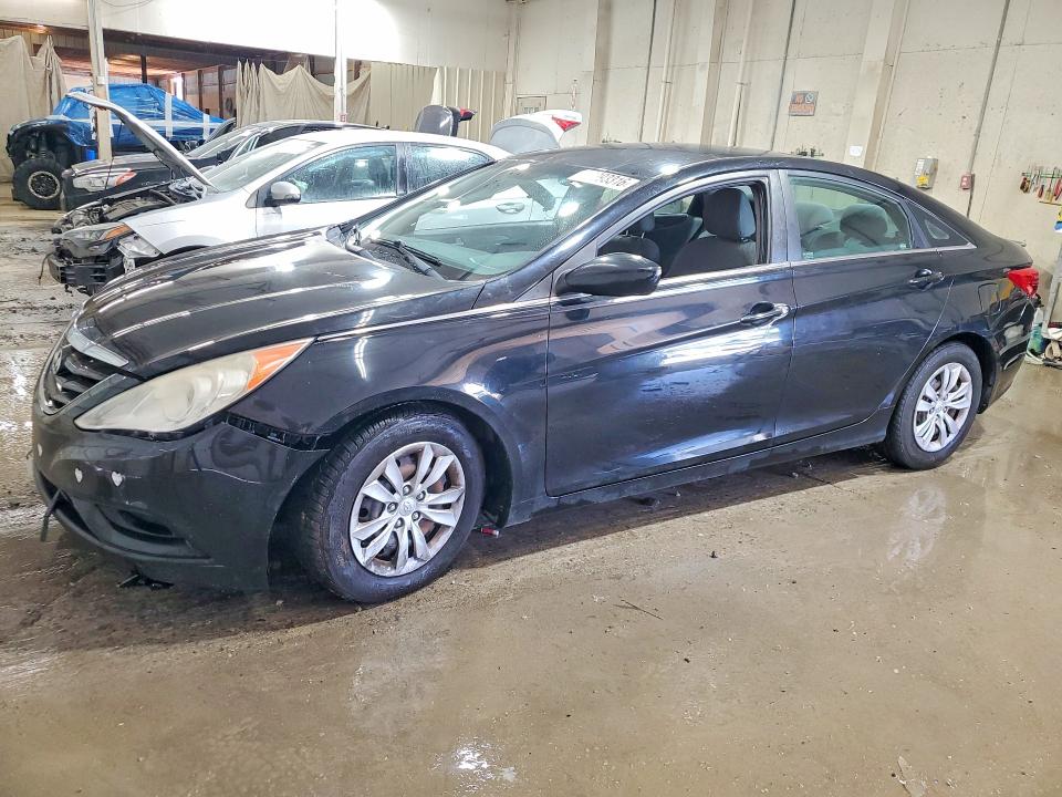 52393316 :رقم المزاد ، 5NPEB4AC8BH210450 vin ، 2011 Hyundai Sonata مزاد بيع