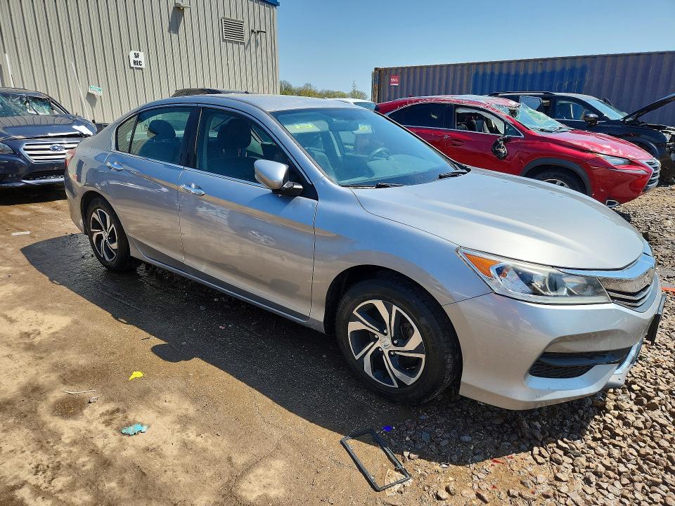 53369986 :رقم المزاد ، 1HGCR2F30HA276475 vin ، 2017 Honda Accord مزاد بيع