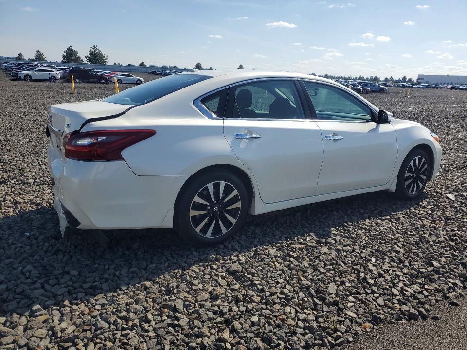 55427646 :رقم المزاد ، 1N4AL3AP3JC212535 vin ، 2018 Nissan Altima مزاد بيع