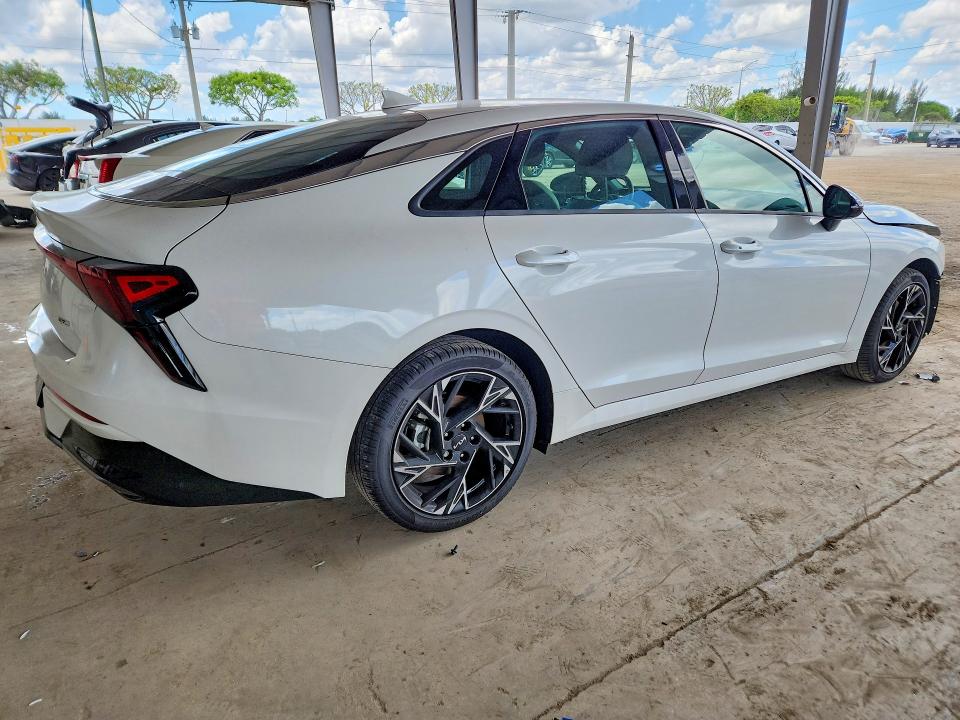 Продажа на аукционе авто 2025 Kia K5, vin: KNAG64J79S5309923, номер лота: 53626766