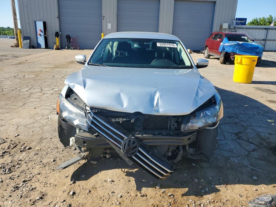 Продажа на аукционе авто 2013 Volkswagen Passat, vin: 1VWBP7A39DC099506, номер лота: 52852916