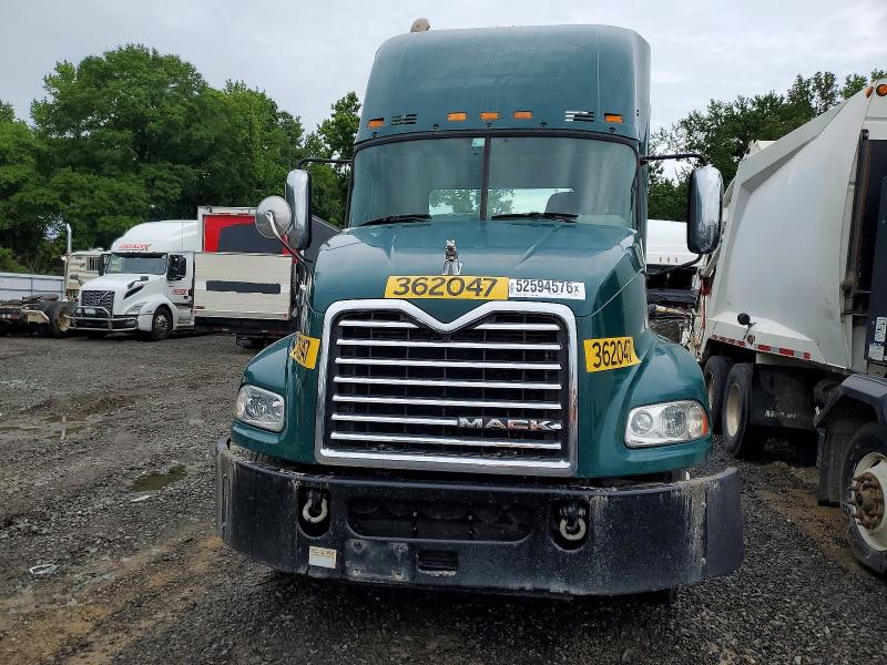 52594576 :رقم المزاد ، 1M1AW01XXHM009355 vin ، 2017 Mack 600 مزاد بيع