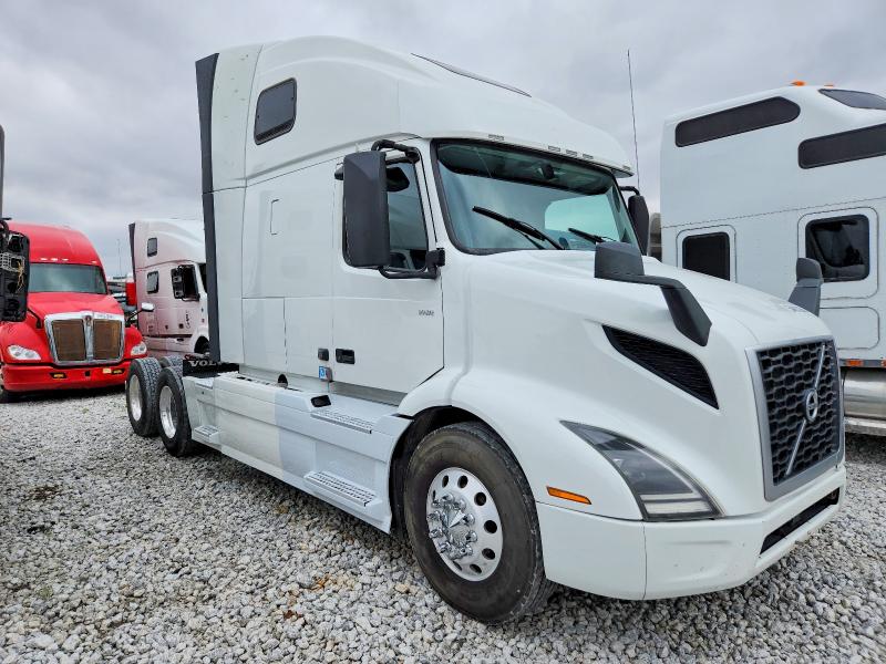 Продаж на аукціоні авто 2024 Volvo Vnr, vin: 4V4WC9EH1RN629758, номер лоту: 54615236
