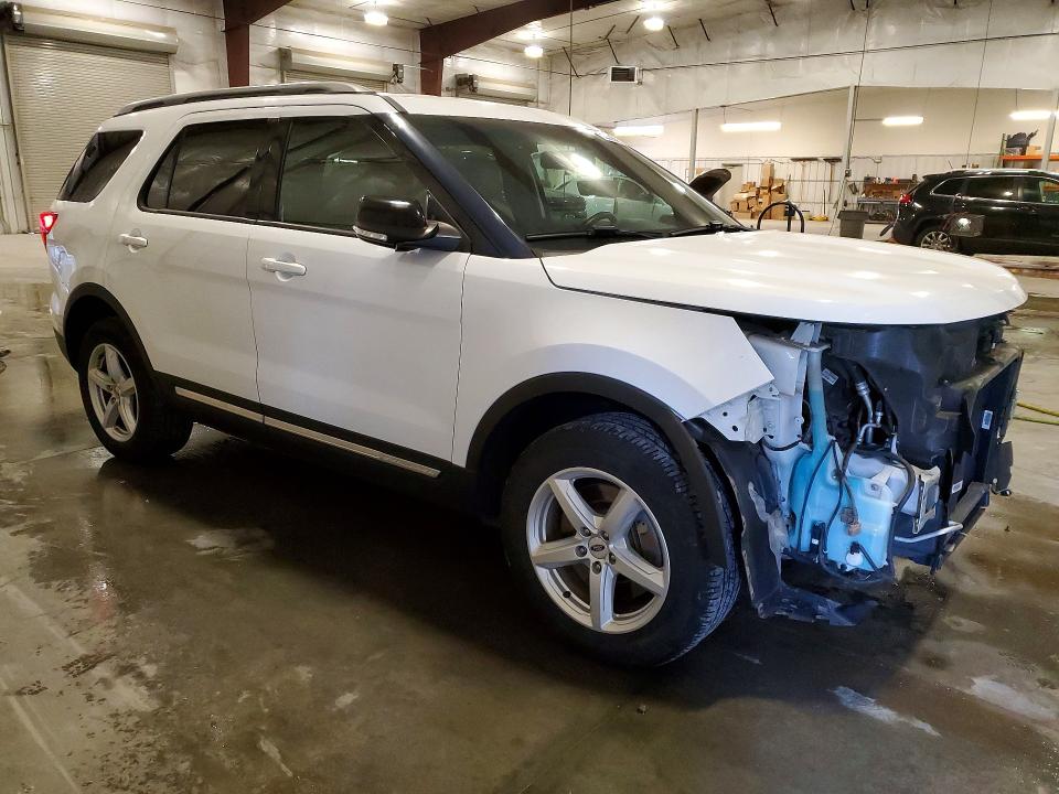 52008406 :رقم المزاد ، 1FM5K8D81GGA38025 vin ، 2016 Ford Explorer مزاد بيع