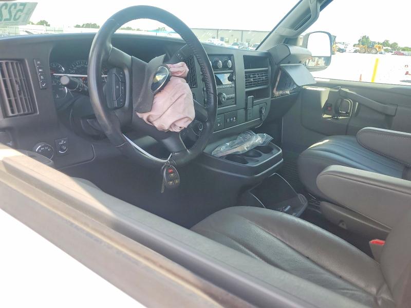 52247956 :رقم المزاد ، 1GCWGAFP6P1155916 vin ، 2023 Chevrolet Express مزاد بيع