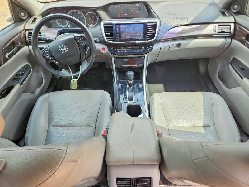 Продажа на аукционе авто 2017 Honda Accord, vin: 1HGCR2F82HA276196, номер лота: 54286236