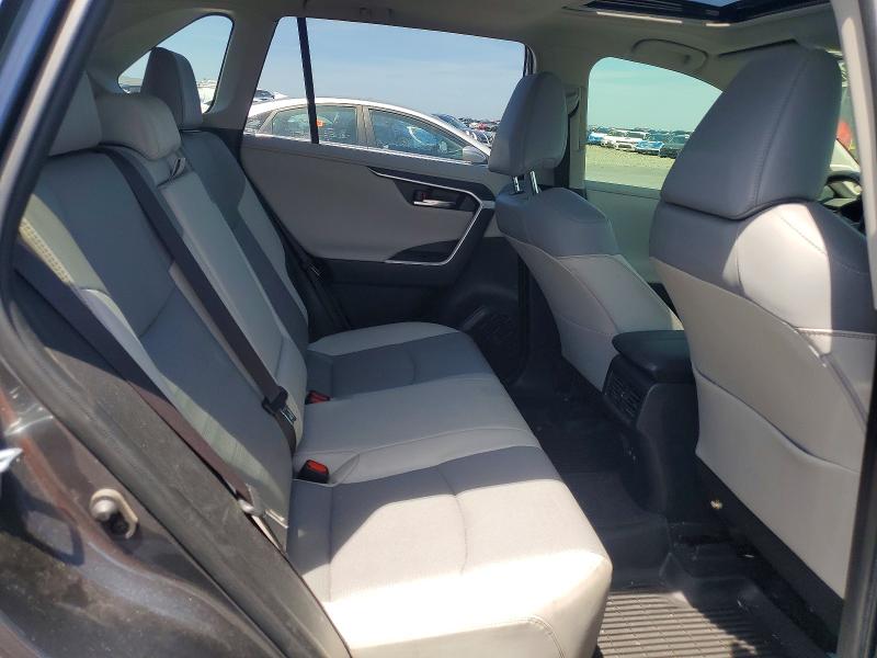 Продажа на аукционе авто 2019 Toyota Rav4, vin: JTMN1RFV6KD022509, номер лота: 53243316