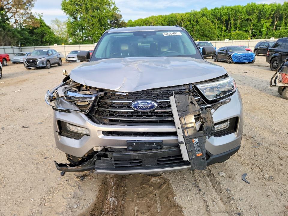 52331896 :رقم المزاد ، 1FMSK8DHXMGB41037 vin ، 2021 Ford Explorer مزاد بيع