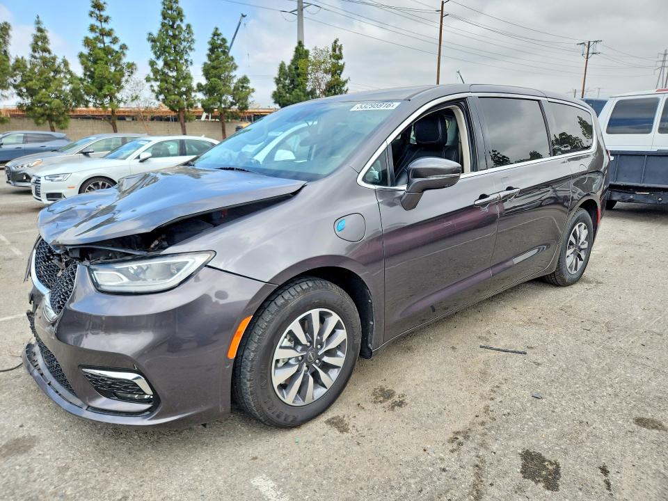 Продажа на аукционе авто 2022 Chrysler Pacifica, vin: 2C4RC1L72NR122711, номер лота: 53295916