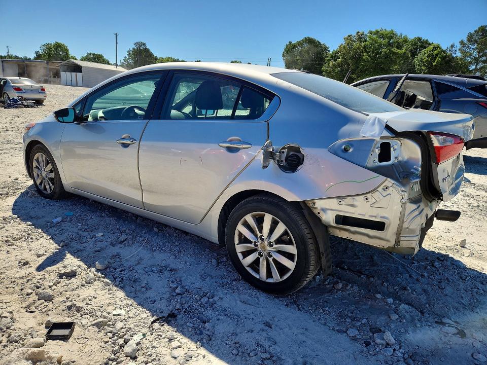 52806096 :رقم المزاد ، KNAFX4A82F5282037 vin ، 2015 Kia Forte مزاد بيع
