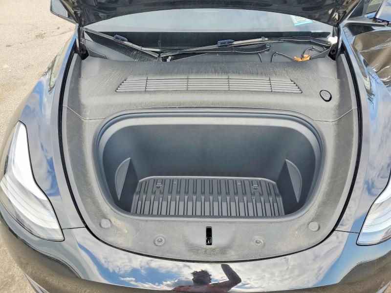 2024 Tesla Model Y მანქანა იყიდება აუქციონზე, vin: 7SAYGAEE4RF009102, აუქციონის ნომერი: 53639206