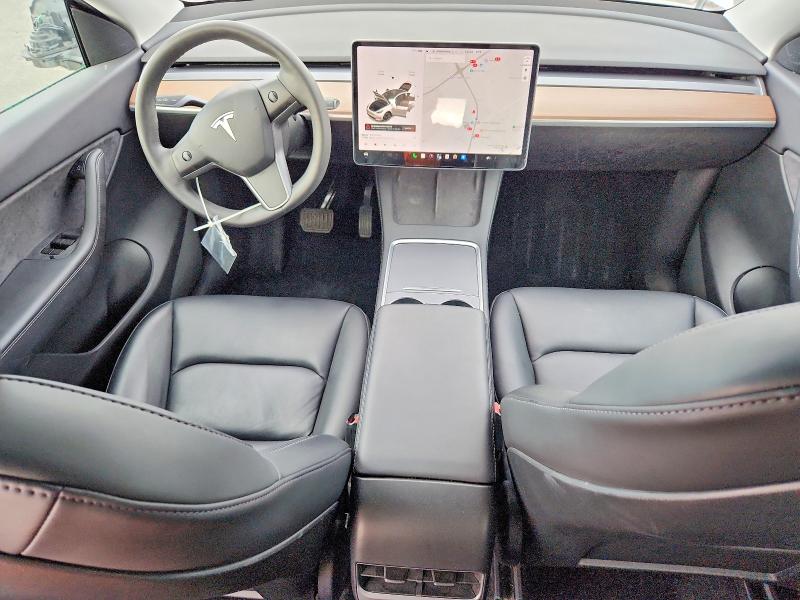 54712556 :رقم المزاد ، 5YJYGAEE7MF138473 vin ، 2021 Tesla Model Y مزاد بيع