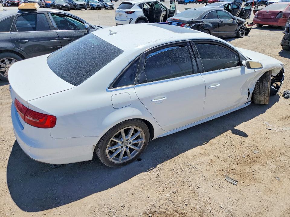 2015 Audi A4 მანქანა იყიდება აუქციონზე, vin: WAUEFAFL4FN013385, აუქციონის ნომერი: 42014336