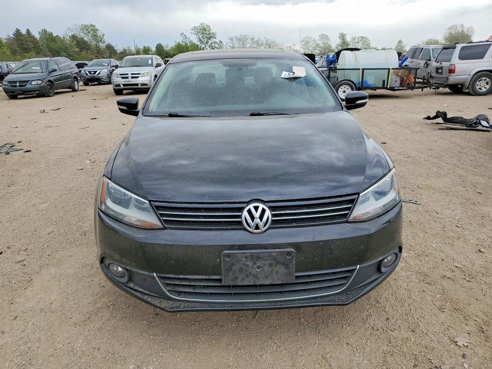 Продаж на аукціоні авто 2011 Volkswagen Jetta, vin: 3VWLZ7AJXBM347545, номер лоту: 53247286